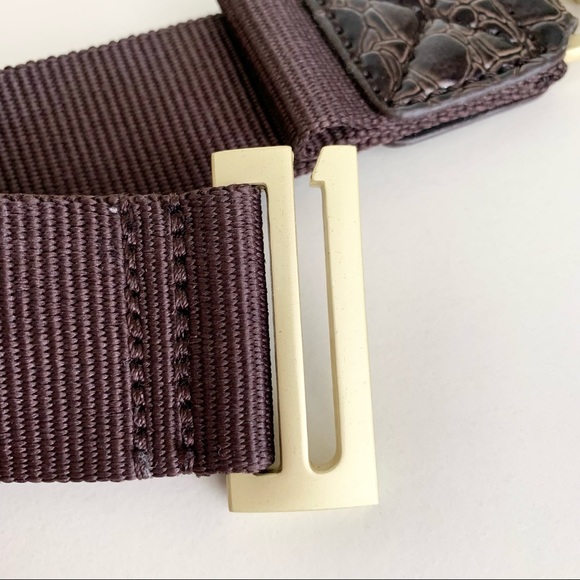 New wristlet strap
